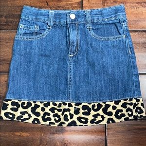 Girl’s Gymboree Skirt 8
